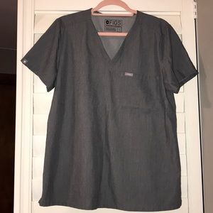 Figs L gray scrub top